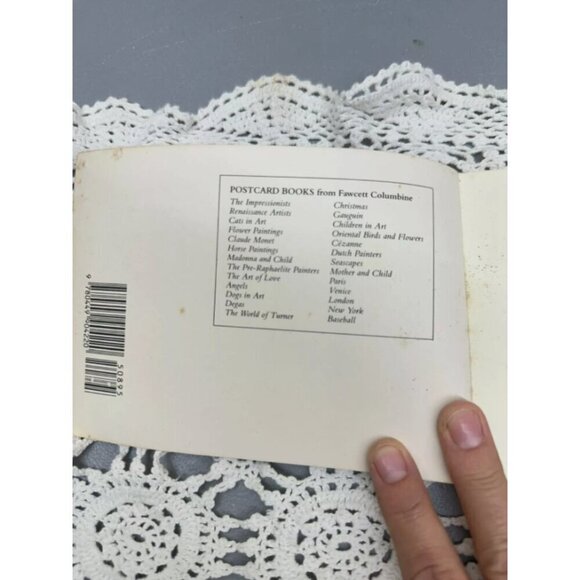 Christmas Postcard Book 30 Full-Color Cards To Keep Or Send - Picture 10 of 10